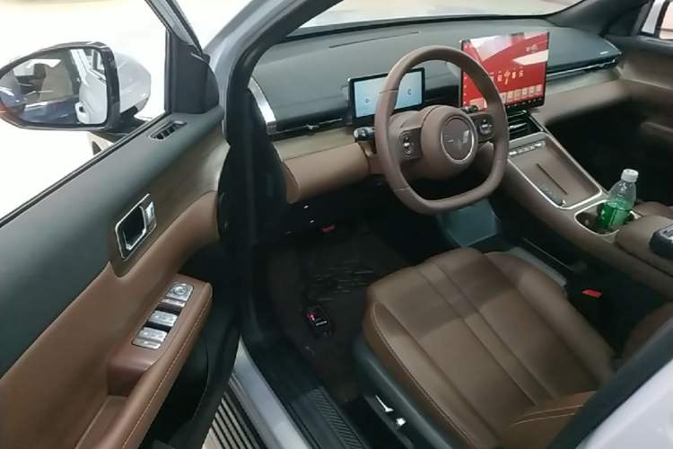 Used Wuling Xingguang S 2024 130 km Flagship Version Driver Seat