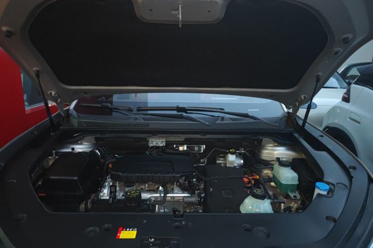 Used Wuling Xingguang S 2024 130 km Flagship Version Engine Bay