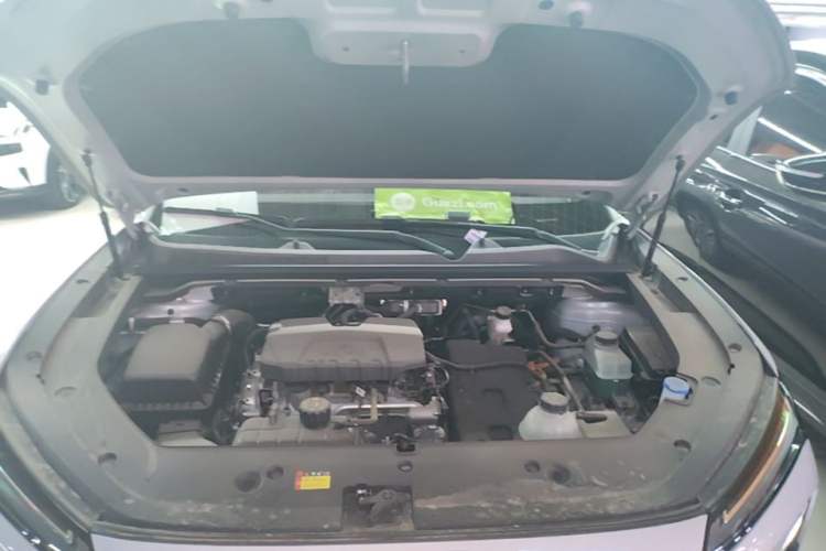 Used Wuling Xingguang S 2024 130km Flagship Version Engine Bay