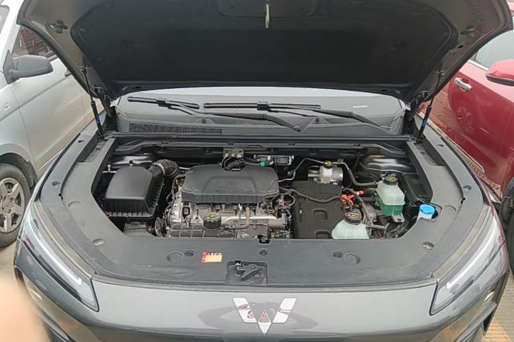 Used Wuling Xingguang S 2024 130 km Flagship Version Engine Bay