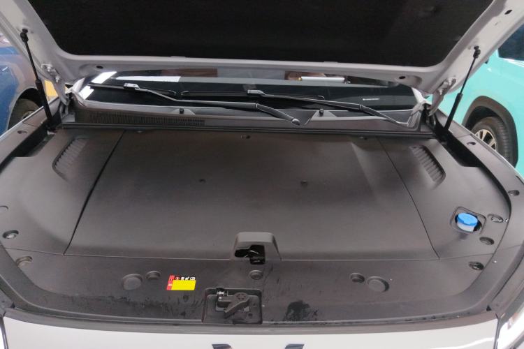 Used Wuling Xingguang S 2024 510 km Flagship Version Engine Bay