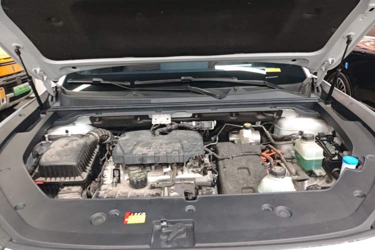 Used Wuling Xingguang S 2024 130 km Flagship Version Engine Bay