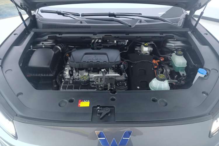Used Wuling Xingguang S 2024 130 km Flagship Version Engine Bay