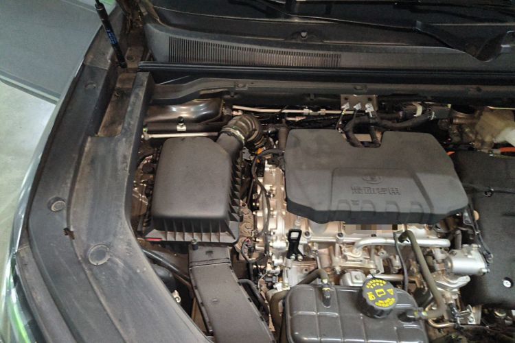 Used Wuling Xingguang S 2024 130 km Flagship Version Engine Bay Right