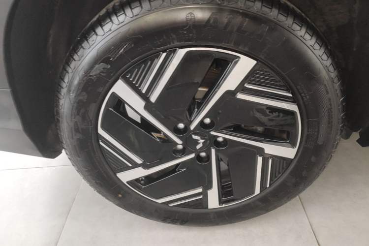 Used Wuling Xingguang S 2024 130 km Flagship Version Exterior 1