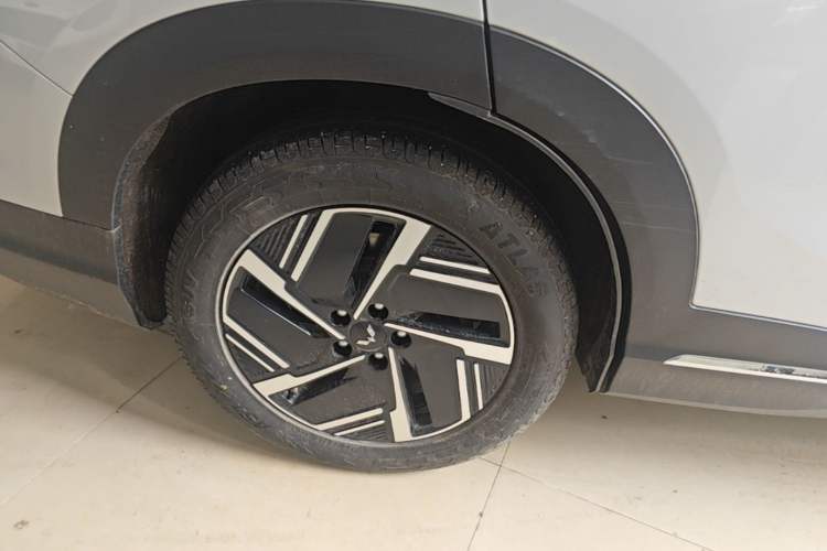 Used Wuling Xingguang S 2024 510 km Flagship Version Exterior 5