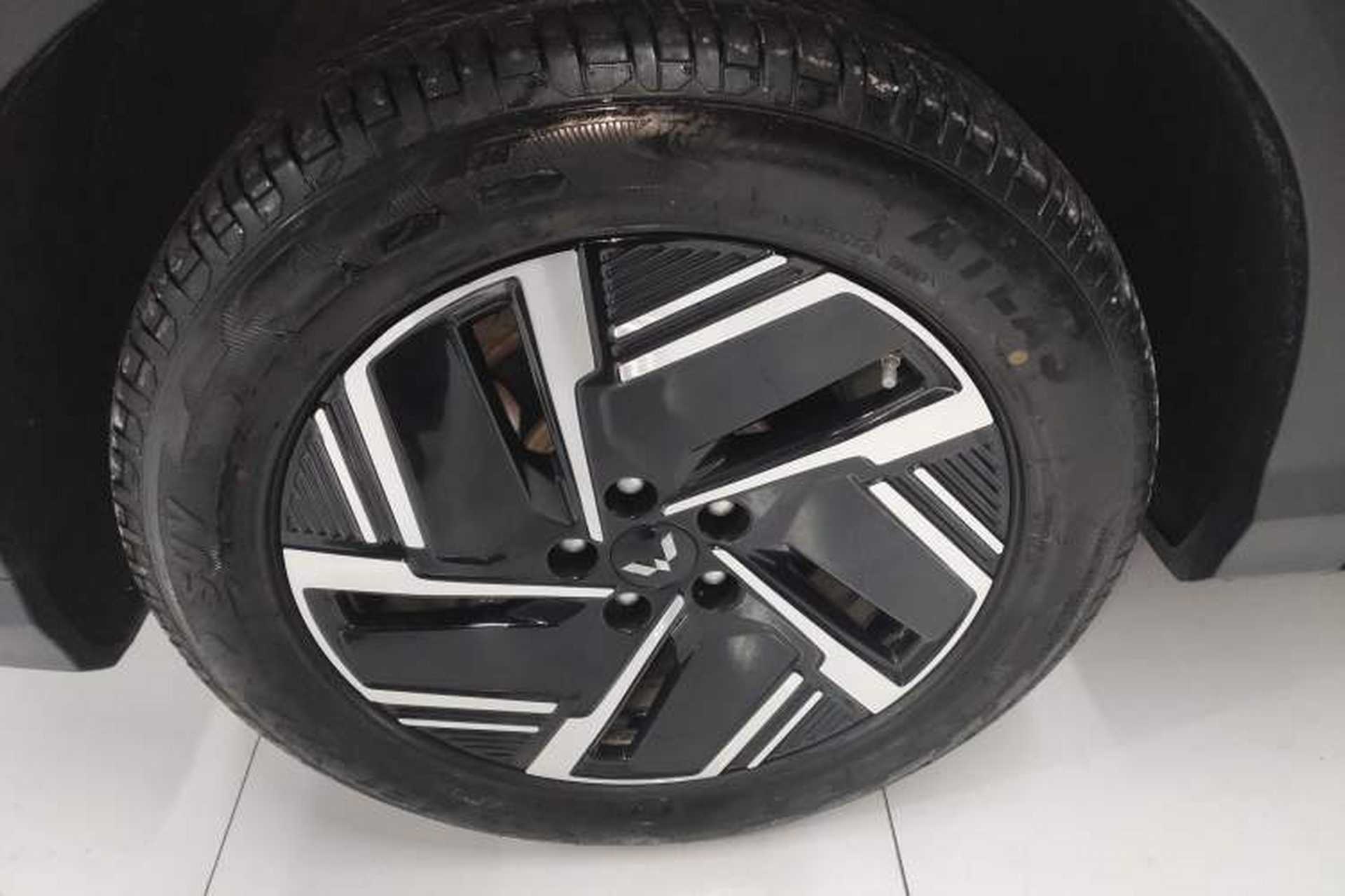 Used Wuling Xingguang S 2024 130 km Flagship Version Exterior 7