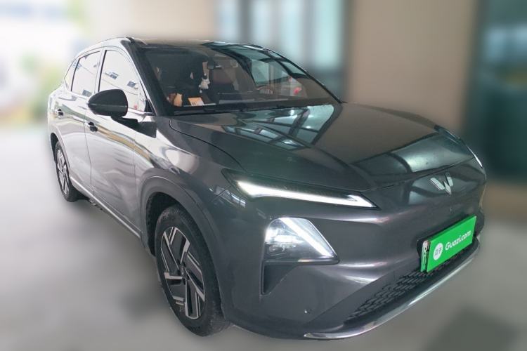 Used Wuling Xingguang S 2024 510 km Flagship Version Front Right 45 Deg