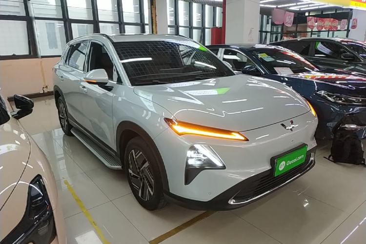Used Wuling Xingguang S 2024 130 km Flagship Version Front Right 45 Deg