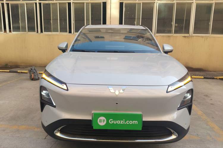 Used Wuling Xingguang S 2024 130 km Flagship Version Front