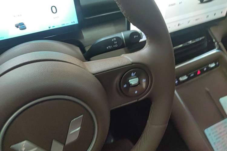 Used Wuling Xingguang S 2024 130 km Flagship Version Gear Lever