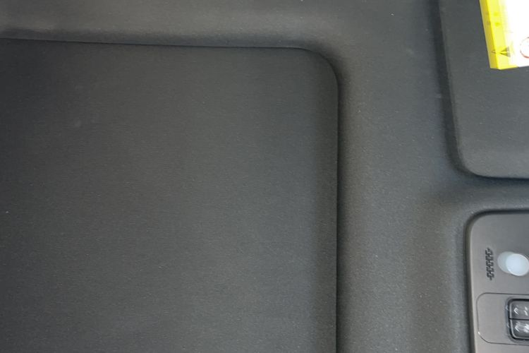 Used Wuling Xingguang S 2024 130 km Flagship Version Headliner