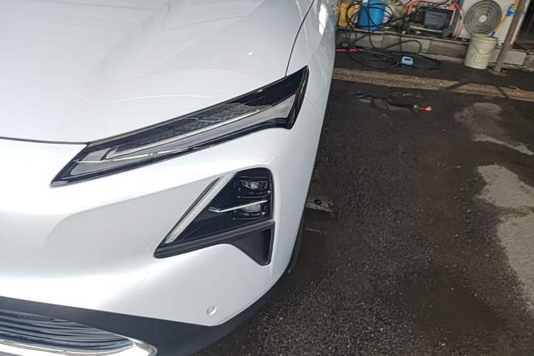 Used Wuling Xingguang S 2024 130 km Flagship Version Left Front Headlight