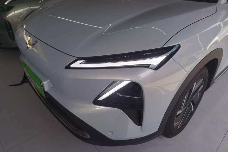 Used Wuling Xingguang S 2024 130km Flagship Version Left Front Headlight