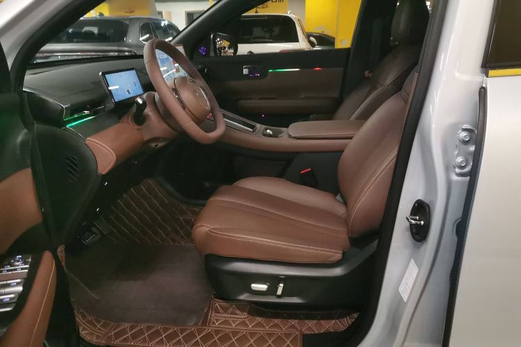 Used Wuling Xingguang S 2024 130km Flagship Version Left Front Seat