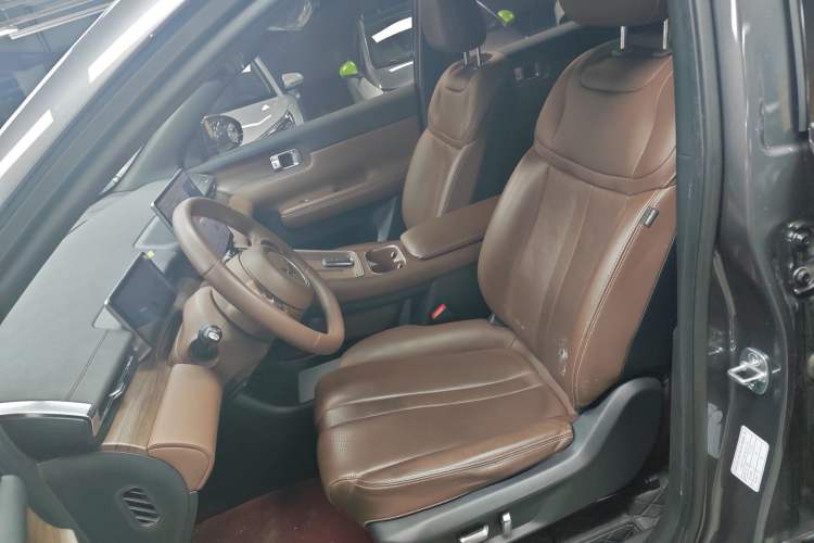 Used Wuling Xingguang S 2024 510 km Flagship Version Left Front Seat