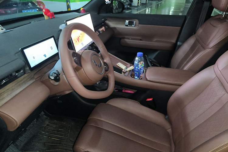 Used Wuling Xingguang S 2024 130 km Flagship Version Left Front Seat