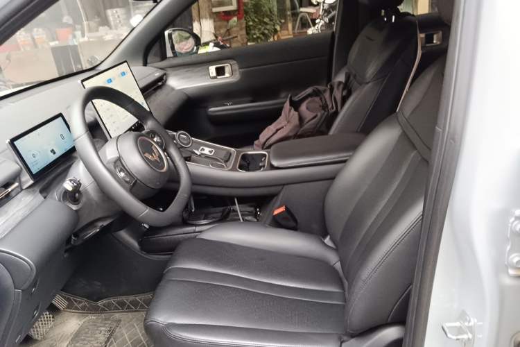 Used Wuling Xingguang S 2024 130 km Flagship Version Left Front Seat
