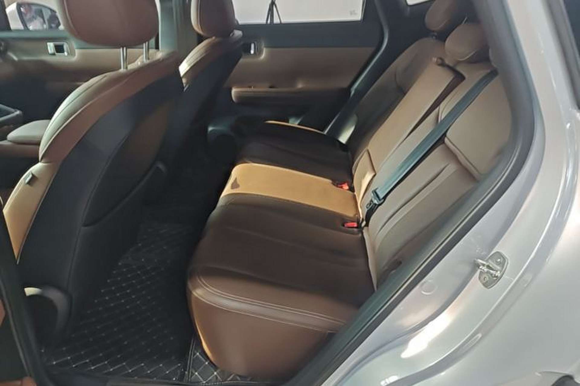 Used Wuling Xingguang S 2024 60km Advanced Version Left Rear Seat