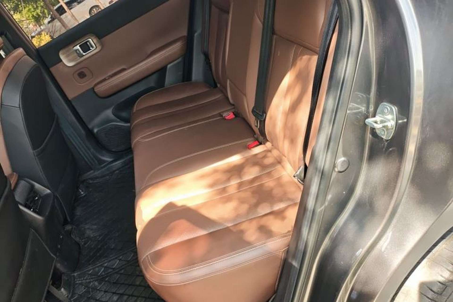 Used Wuling Xingguang S 2024 130 km Flagship Version Left Rear Seat