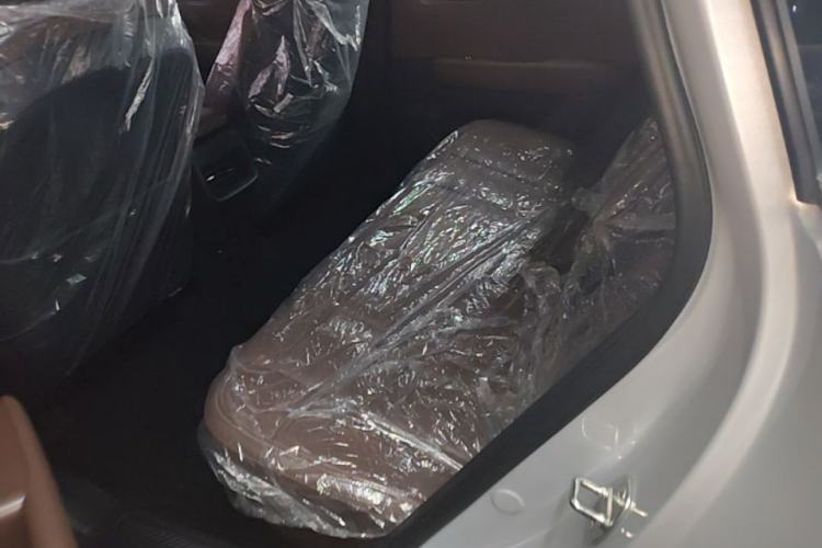 Used Wuling Xingguang S 2024 130km Flagship Version Left Rear Seat