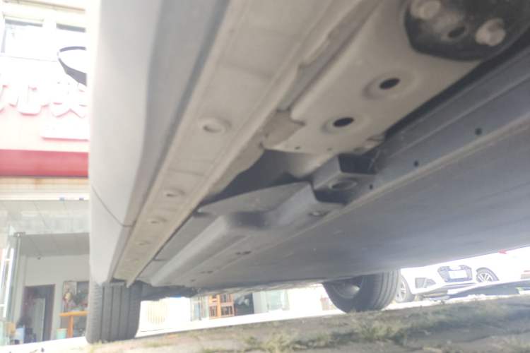 Used Wuling Xingguang S 2024 510 km Flagship Version Left Side Sill