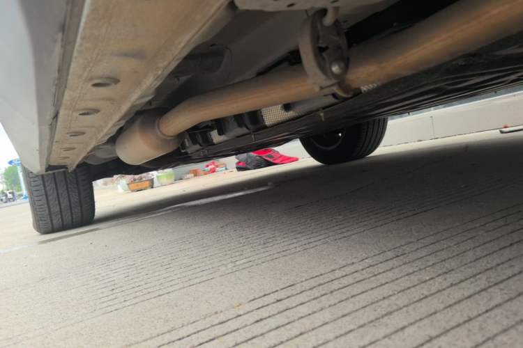 Used Wuling Xingguang S 2024 130 km Flagship Version Left Side Sill