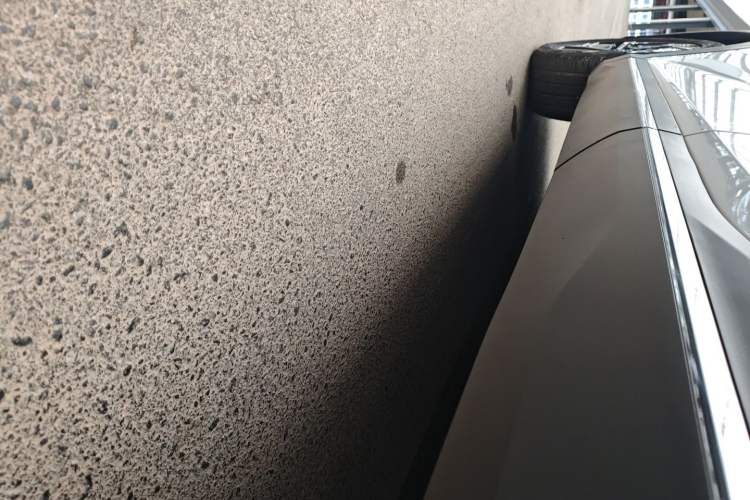 Used Wuling Xingguang S 2024 130 km Flagship Version Left Side Sill