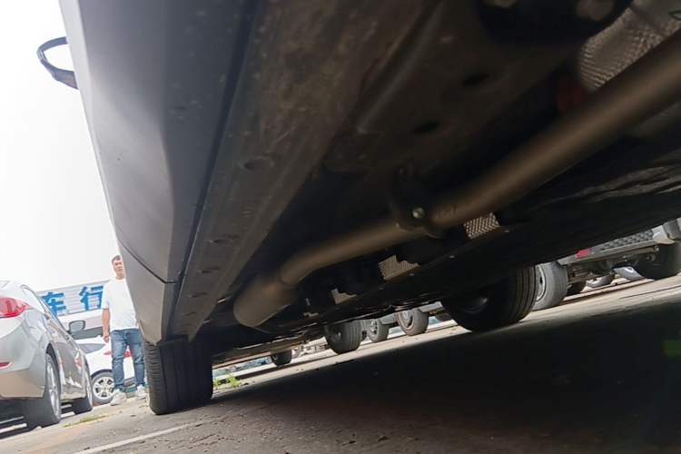 Used Wuling Xingguang S 2024 130 km Flagship Version Left Side Sill