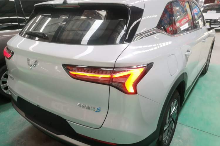 Used Wuling Xingguang S 2024 130 km Flagship Version Rear Right 45 Deg