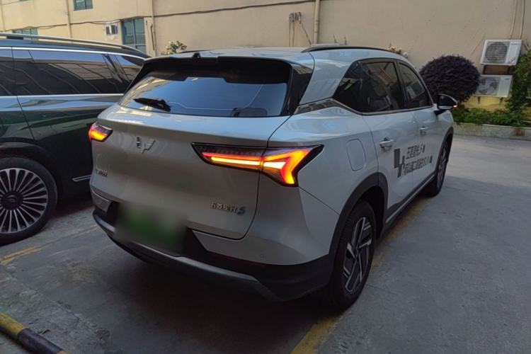 Used Wuling Xingguang S 2024 130 km Flagship Version Rear Right 45 Deg