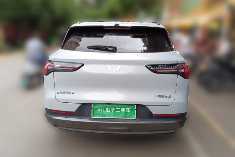 Used Wuling Xingguang S 2024 130 km Flagship Version Rear