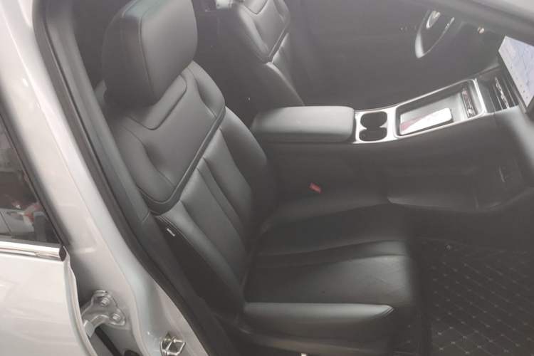 Used Wuling Xingguang S 2024 130 km Flagship Version Right Front Seat
