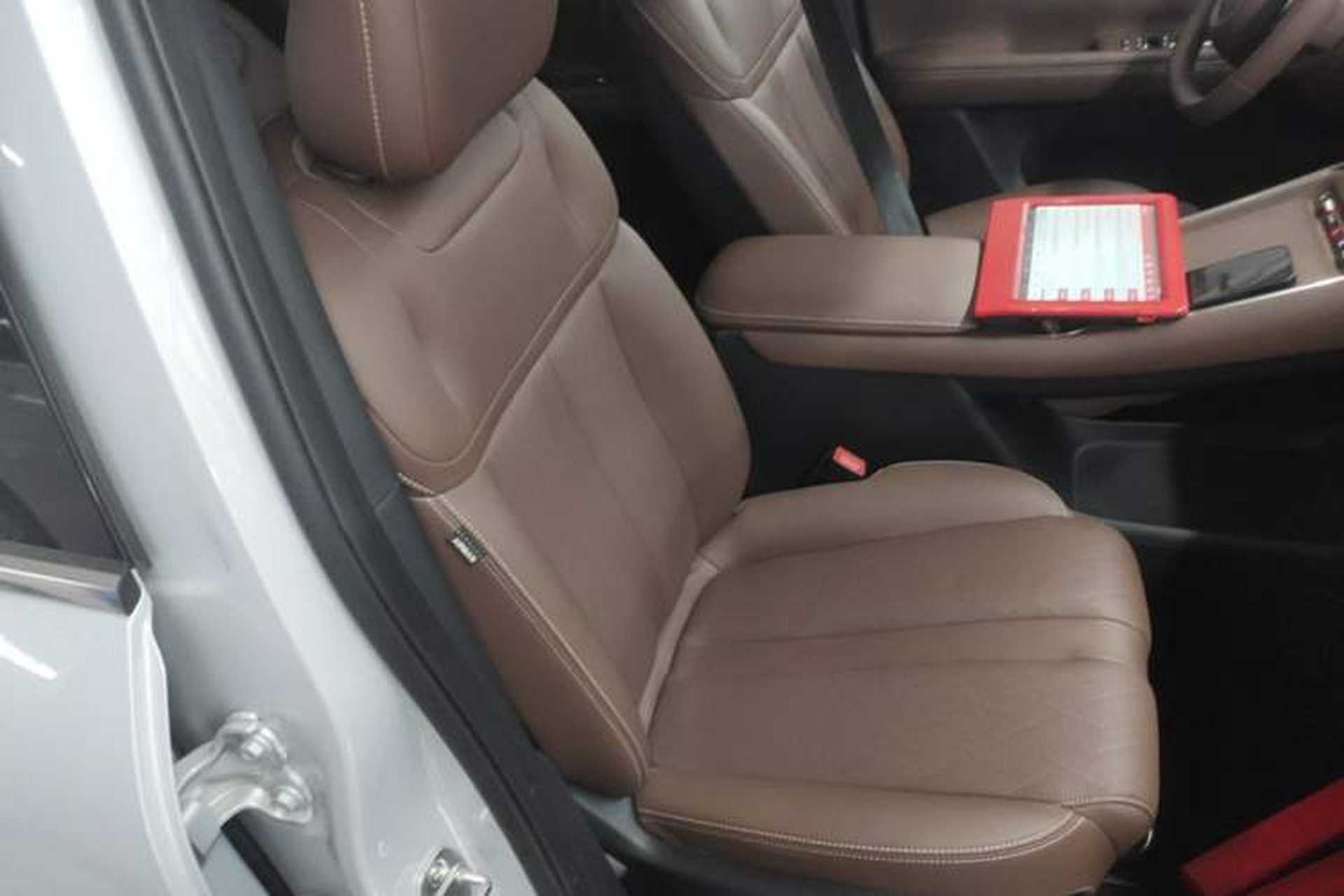 Used Wuling Xingguang S 2024 130km Flagship Version Right Front Seat