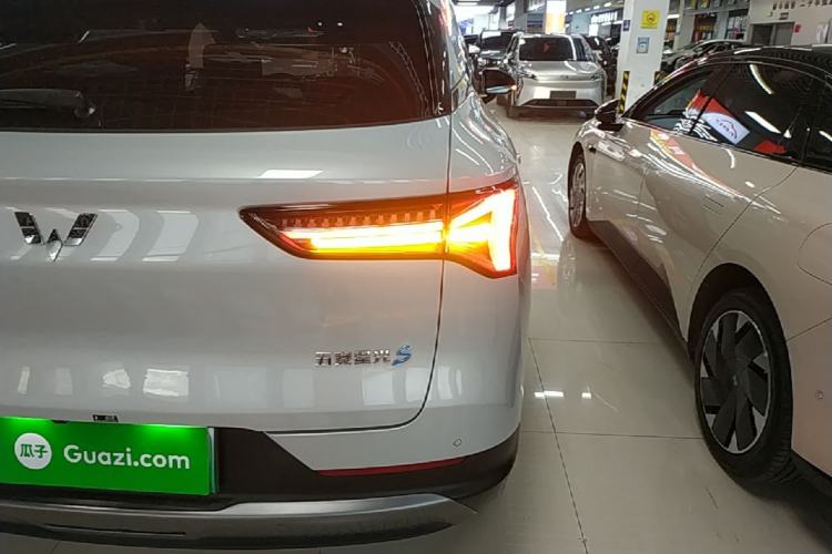 Used Wuling Xingguang S 2024 130 km Flagship Version Right Rear Taillight