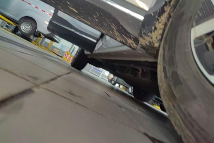 Used Wuling Xingguang S 2024 130 km Flagship Version Right Side Sill