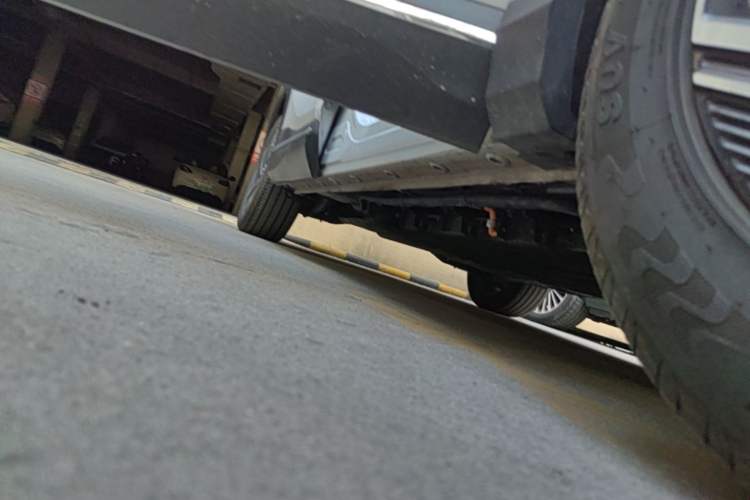 Used Wuling Xingguang S 2024 130 km Flagship Version Right Side Sill