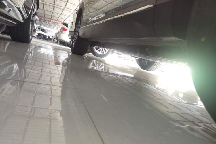 Used Wuling Xingguang S 2024 130km Flagship Version Right Side Sill