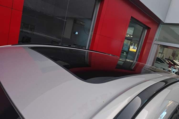 Used Wuling Xingguang S 2024 130 km Flagship Version Roof