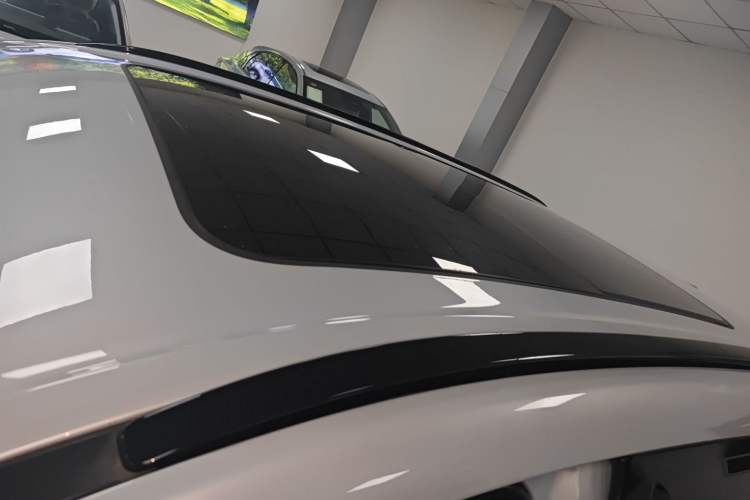 Used Wuling Xingguang S 2024 130 km Flagship Version Roof