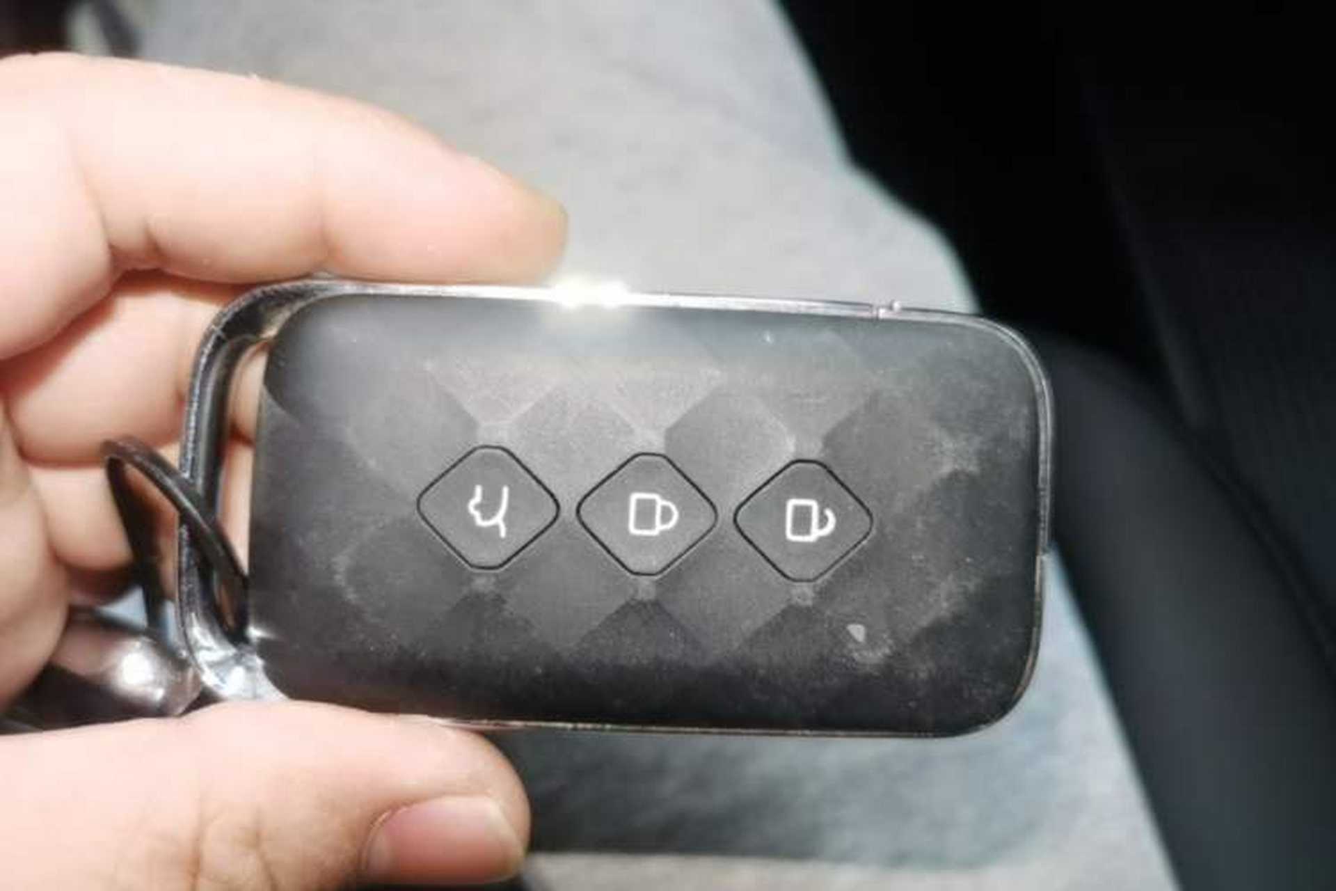 Used Wuling Xingguang S 2024 130 km Flagship Version Vehicle Key
