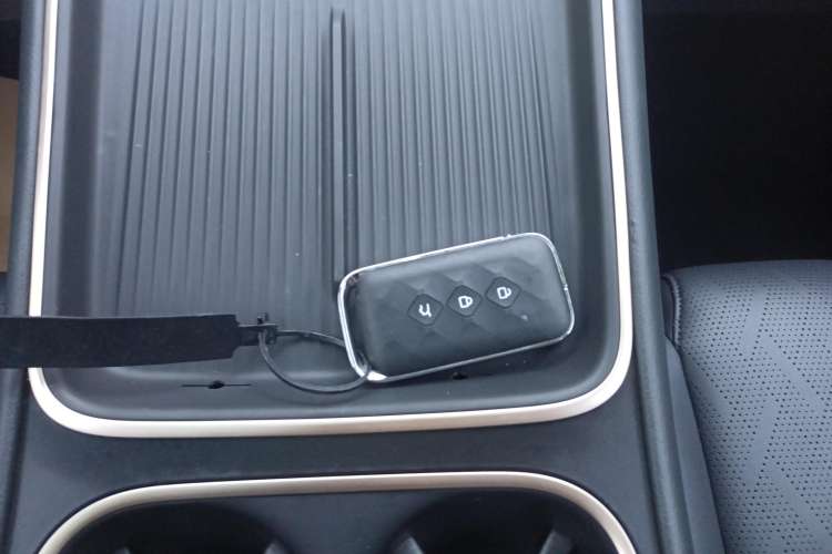 Used Wuling Xingguang S 2024 130 km Flagship Version Vehicle Key