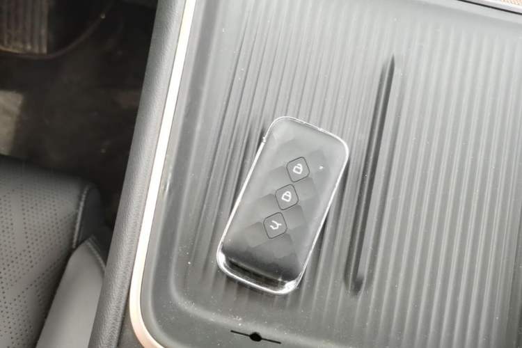 Used Wuling Xingguang S 2024 130 km Flagship Version Vehicle Key