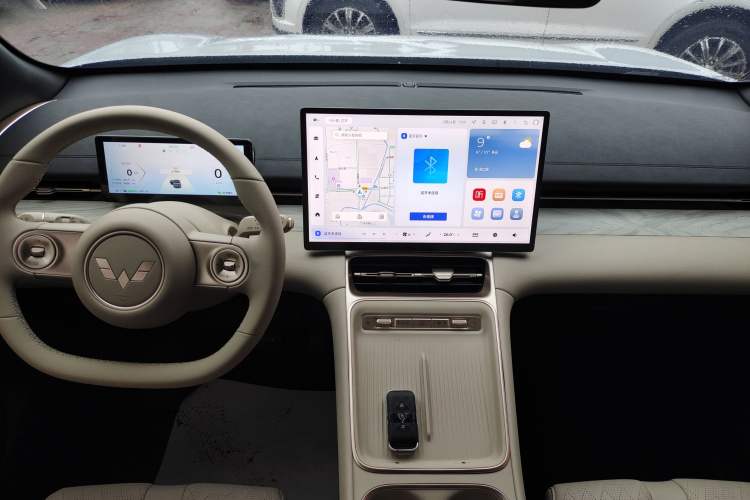 Used Wuling Xingguang S 2024 510 km Flagship Version Audio And AC Panel