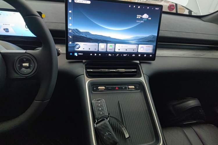 Used Wuling Xingguang S 2024 130 km Flagship Version Audio And AC Panel