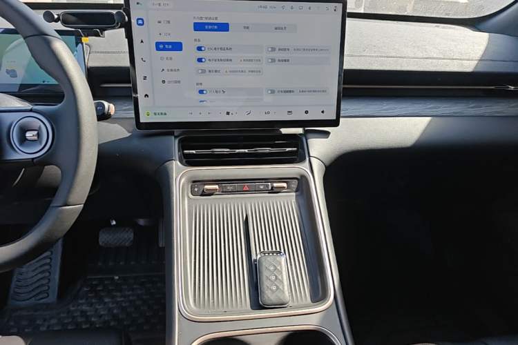 Used Wuling Xingguang S 2024 130km Flagship Version Audio And AC Panel