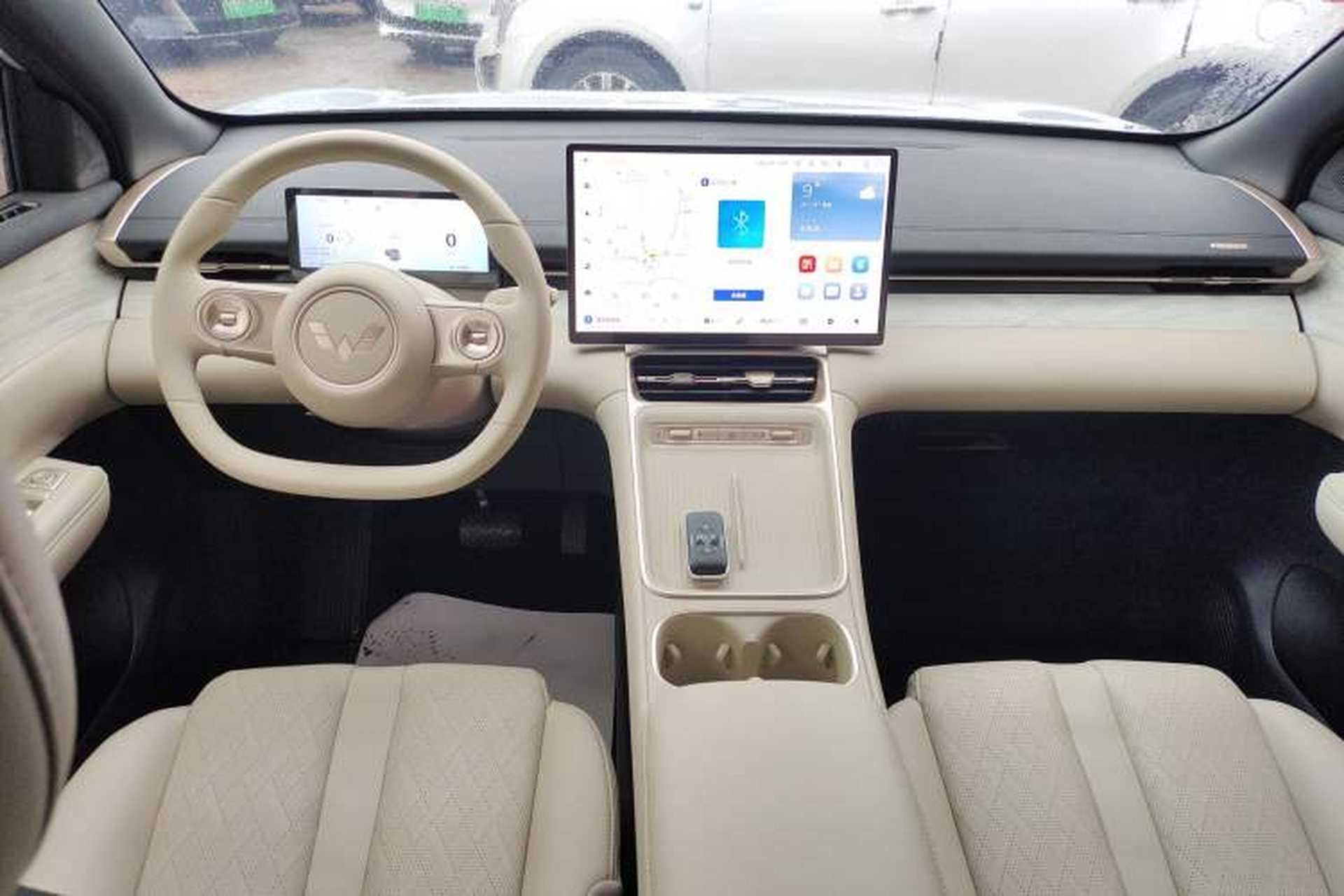 Used Wuling Xingguang S 2024 510 km Flagship Version Center Console