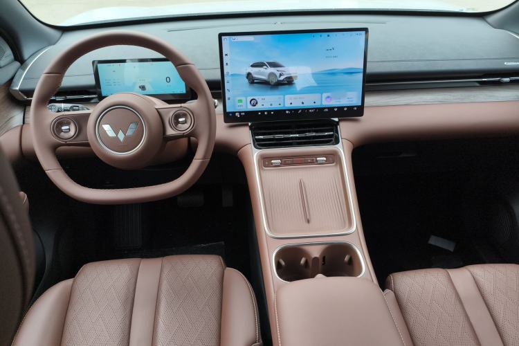 Used Wuling Xingguang S 2024 130 km Flagship Version Center Console