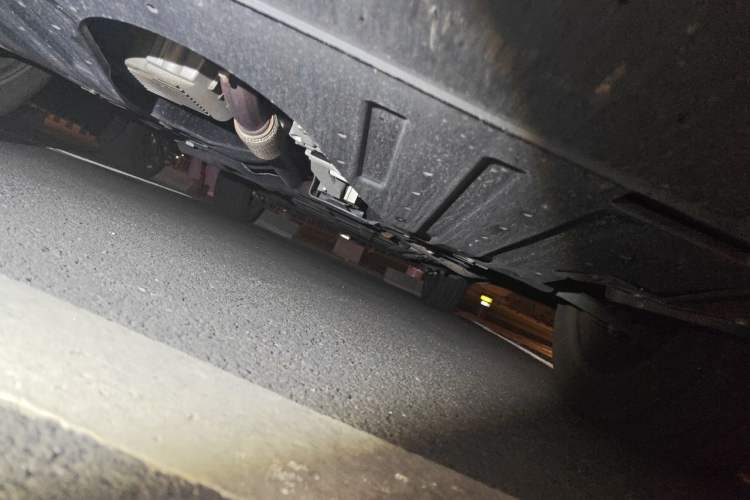 Used Wuling Xingguang S 2024 130 km Flagship Version Chassis Front