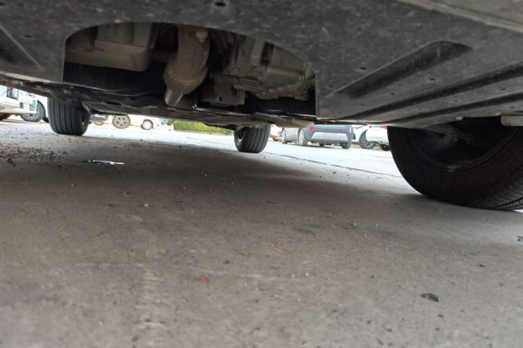 Used Wuling Xingguang S 2024 60km Advanced Version Chassis Front